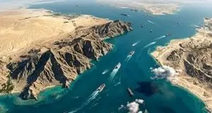 
صلاله؛ میزی در سایه تنگه هرمز