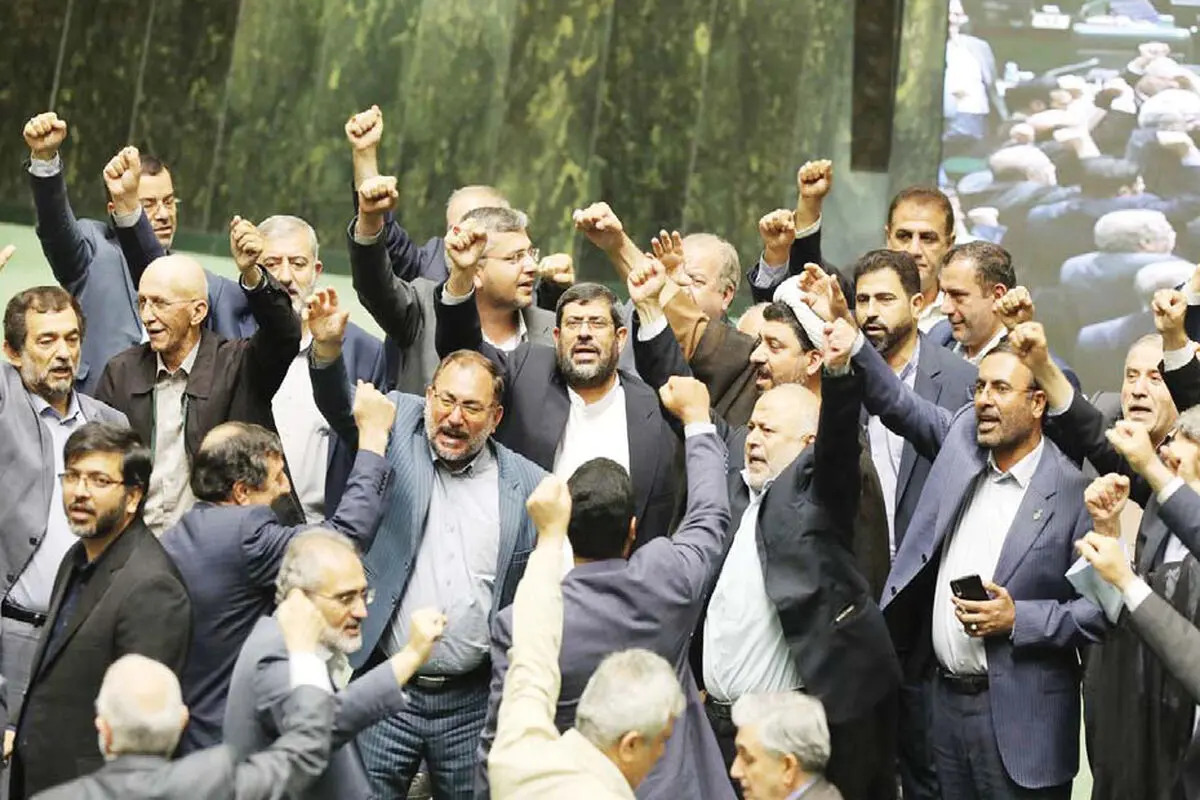 رویکرد نمایندگان به صدای معترضان
