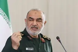  در تحریم، به قدرت رسیده‌ایم / امروز ما از باقی مانده سفره دیگران غذا نمی‌خوریم، بلکه خود صاحب سفره‌ایم 