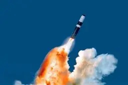 آمریکا ۴ موشک اتمی آزمایش کرد
