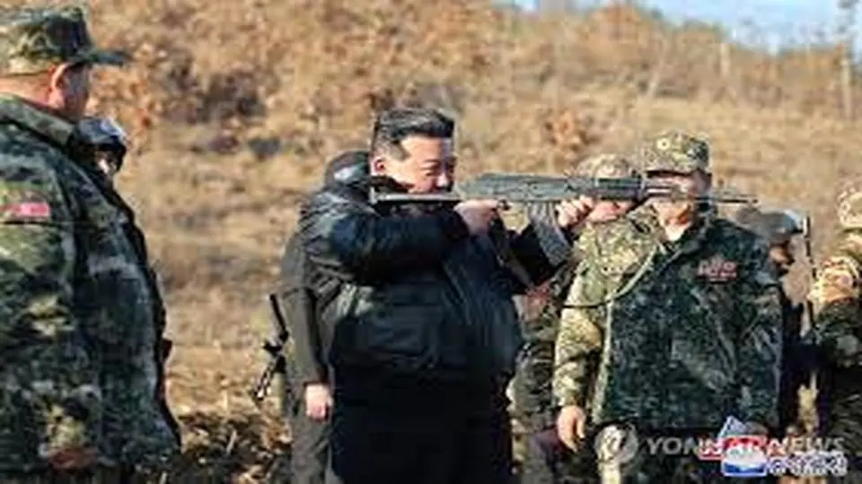 رهبر کره شمالی دستور تشدید تمرین‌های نظامی را صادر کرد

