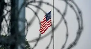 فایننشال تایمز: سقف توان آمریکا برای حمله شدید به ایران ۵ روز است