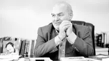 با سر گربه نمی‌توان بازی کرد
