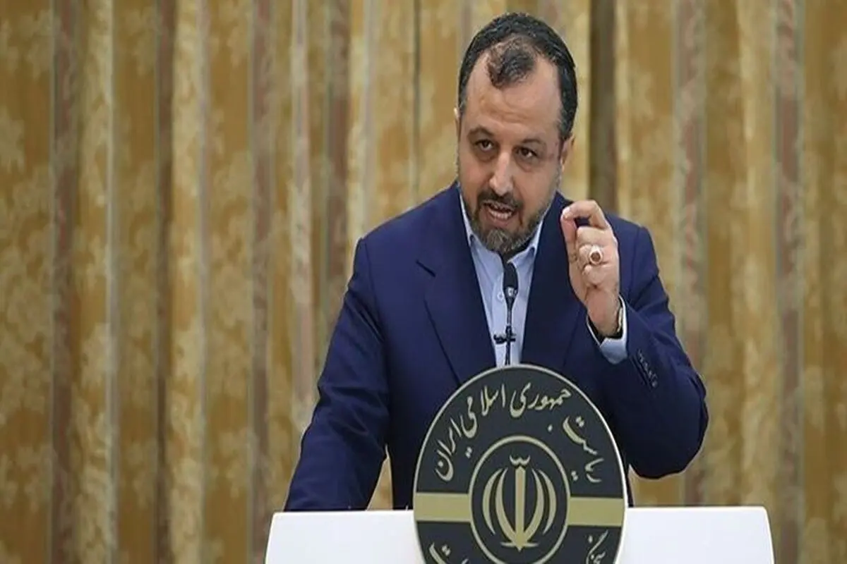 وزیر اقتصاد: واگذاری استقلال به این وزارتخانه به تأیید نرسید