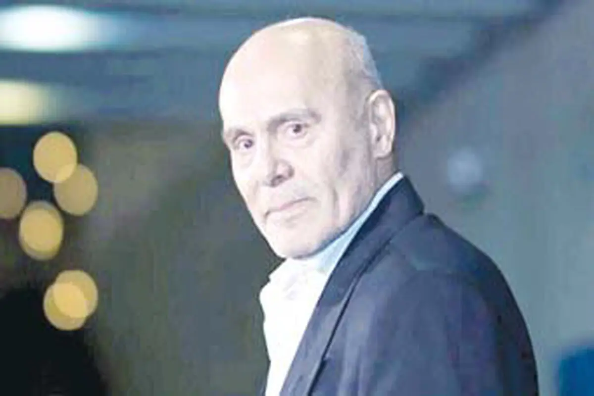 جمشید هاشم‌پور زنده است

