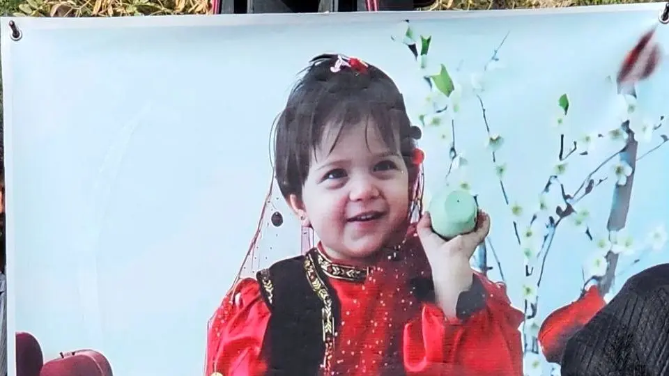 دختربچه سبزواری ۱۳ روز بعد از سقوط هولناک از پنجره جان باخت