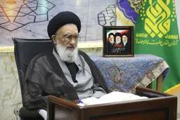 تشییع پیکر رهبر شهید رفراندوم برای جمهوری اسلامی است