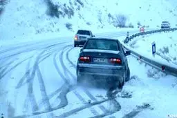 احتمال ریزش بهمن در محورهای کوهستانی