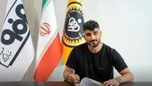 زکی پور با سپاهان تمدید کرد