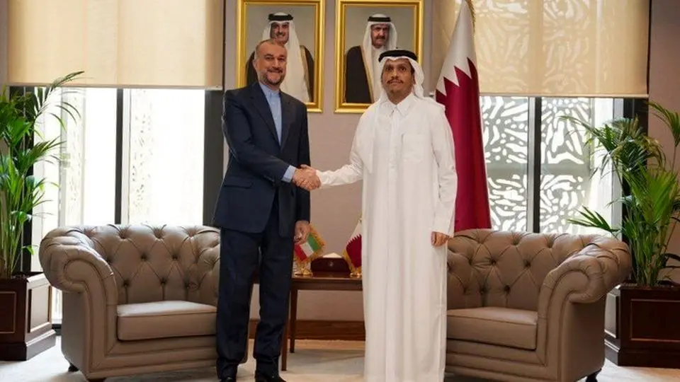 Iran top diplomat meets Qatar PM, FM in Doha visit