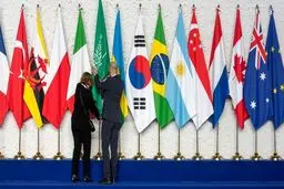 نشست جده درباره بحران اوکراین بدون صدور بیانیه پایان یافت

