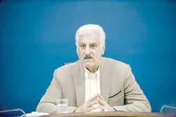 من بودم، هیچ‌ وقت با آبرویم بازی نمی‌کردم