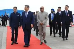 شی جین‌ پینگ وارد هند شد
