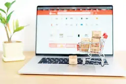 فروش شب عید پشت دیوار اختلال