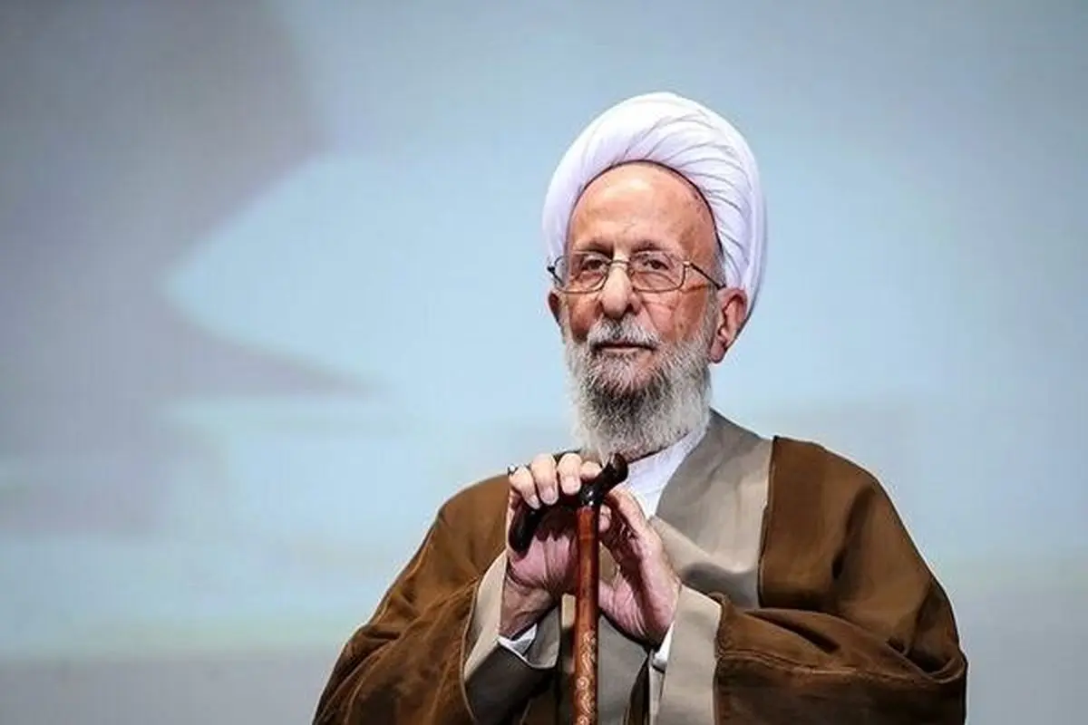 کیهان: امام به  آیت الله مصباح فرمودند هر وقت من رفتم جبهه شما هم بروید


