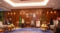 السفیر الإیرانی فی الریاض یلتقی مع وزیر الشؤون الإسلامیة السعودی