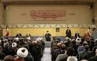 قائد الثورة : الحل لجمیع المشاکل یکمن فی العودة إلى الإسلام والتضامن بین الشعوب الإسلامیة