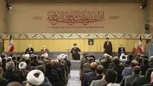 قائد الثورة : الحل لجمیع المشاکل یکمن فی العودة إلى الإسلام والتضامن بین الشعوب الإسلامیة