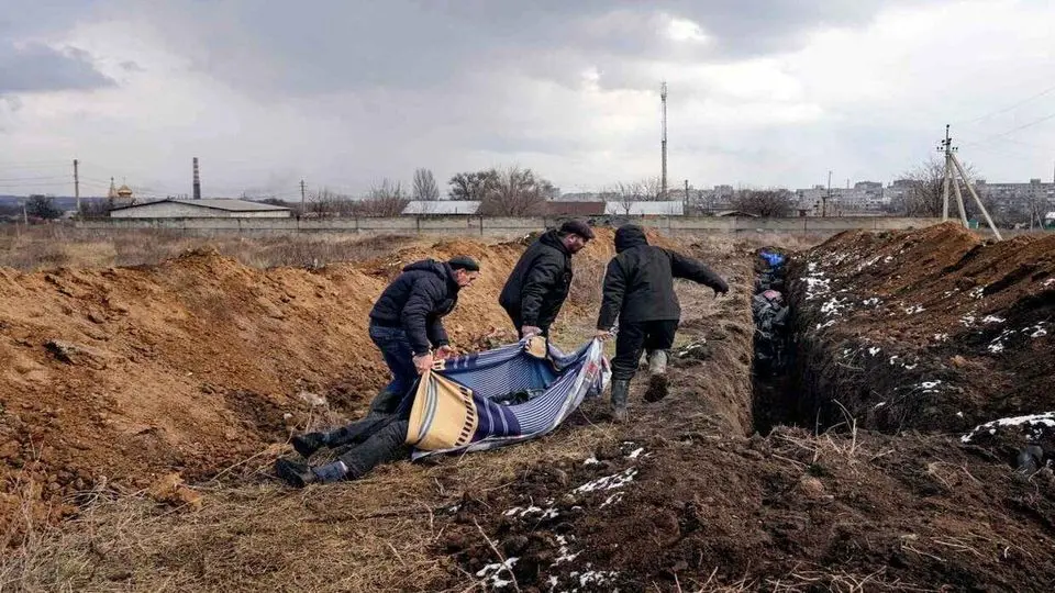 ۹۲۵ غیرنظامی در اوکراین کشته شده‌اند