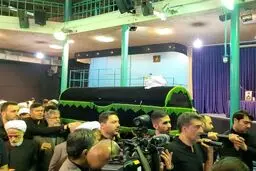 شهرداری قم مانع دفن آیت‌الله صانعی در وادی‌السلام شد؛ پیکر به تهران منتقل شد

