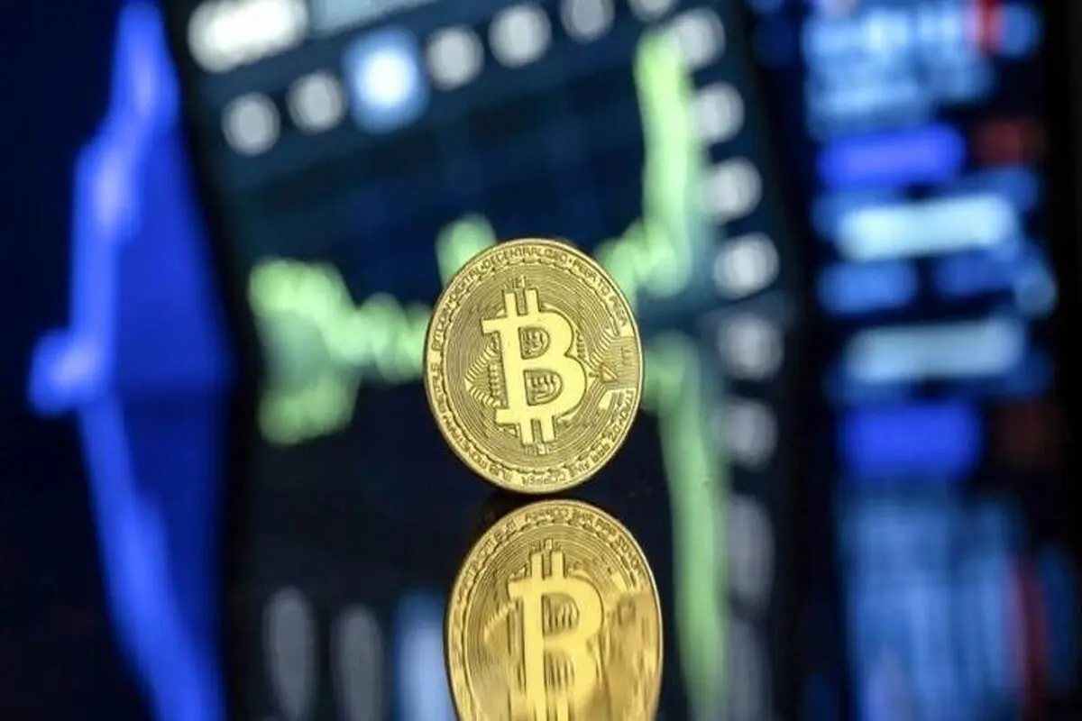  قیمت ارز‌های دیجیتال امروز پنجشنبه ۳ اردیبهشت ۱۴۰۵ / بیت‌کوین چند شد؟ + جدول