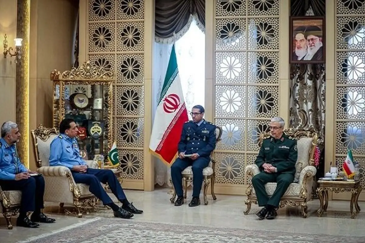  Iran has no restrictions in military coop. with Pakistan