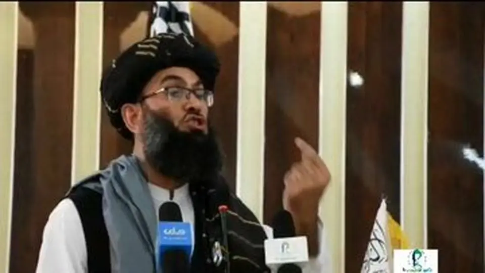 مهمانی رفتن برای طالبان ممنوع شد!/ حرف ملاهبت‌الله را گوش کنید

