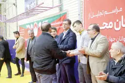 امکانات مهم  است،اراده و تلاش مهمتر