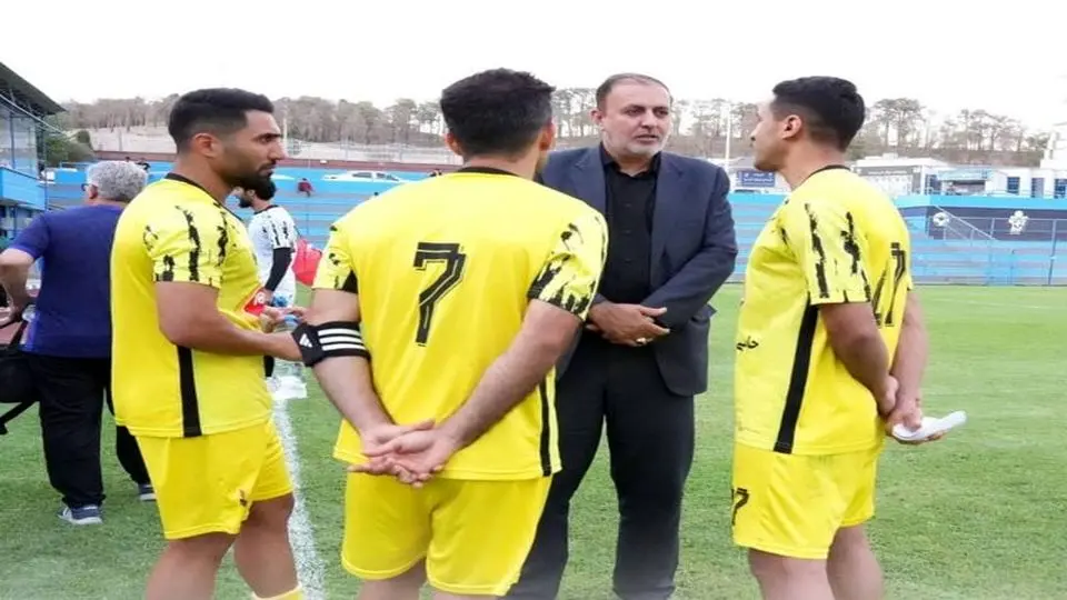 مدیرعامل فجر سپاسی از قانون جدید سربازی انتقاد کرد 