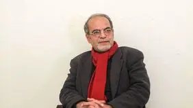 چرا ایران عبور کشتی از نیمه جنوبی تنگه را نمی‌پذیرد؟ / شمس‌الواعظین: ایران به عبور کشتی‌هایی آمریکایی از کریدور جنوبی مشکوک است
