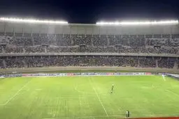 در ورزشگاه آزادی معجزه می‌شود؟ / وضعیت نگران‌کننده ورزشگاه پارس