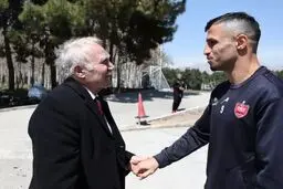 مهمان ویژه کارتال سر تمرین پرسپولیس آمد
