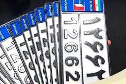 راه‌حل پیشنهادی تعویض پلاک خودروها با اعداد لاتین کارشناسی‌شده نیست
