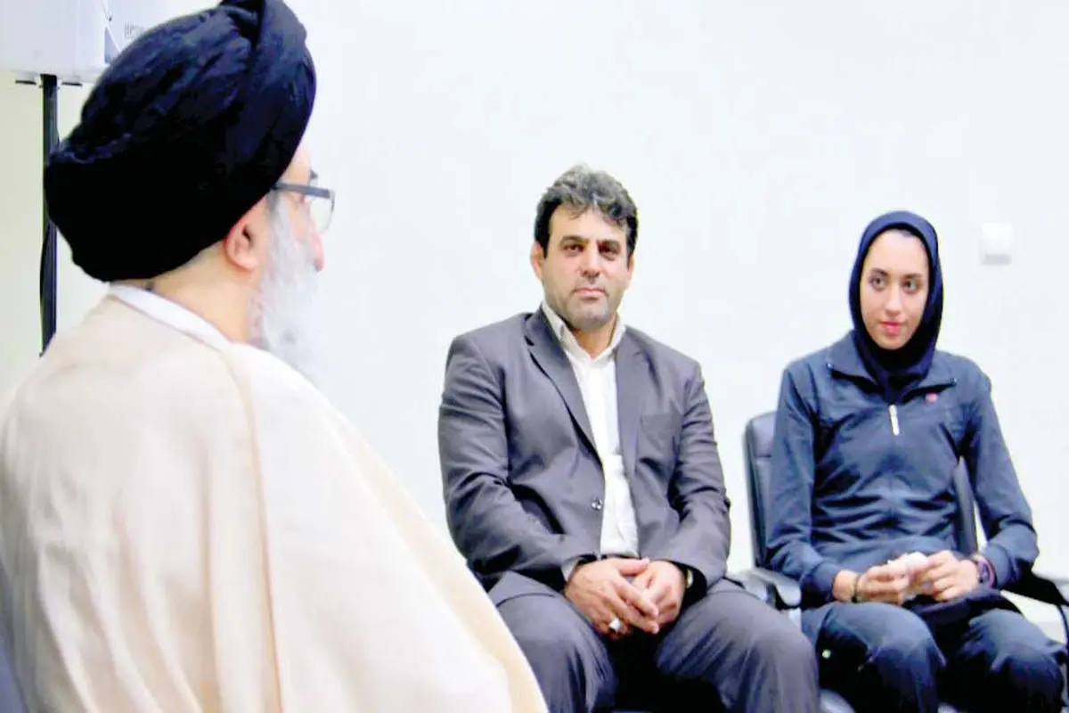 ‌ ائمه جمعه و سخنان‌ تلخ و شیرین
