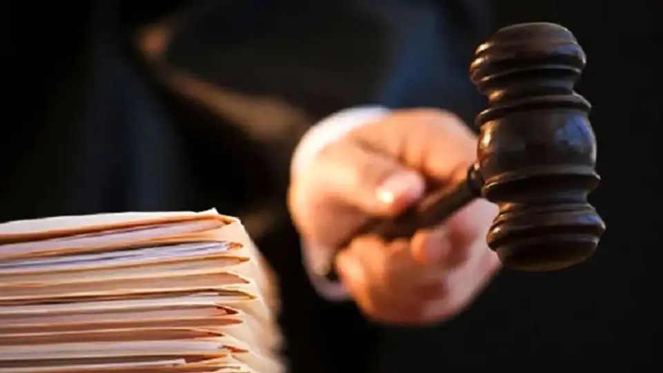۱۰ پرونده جنجالی از قتل، تجاوز و فساد توسط سیاستمداران و ورزشکاران جهان