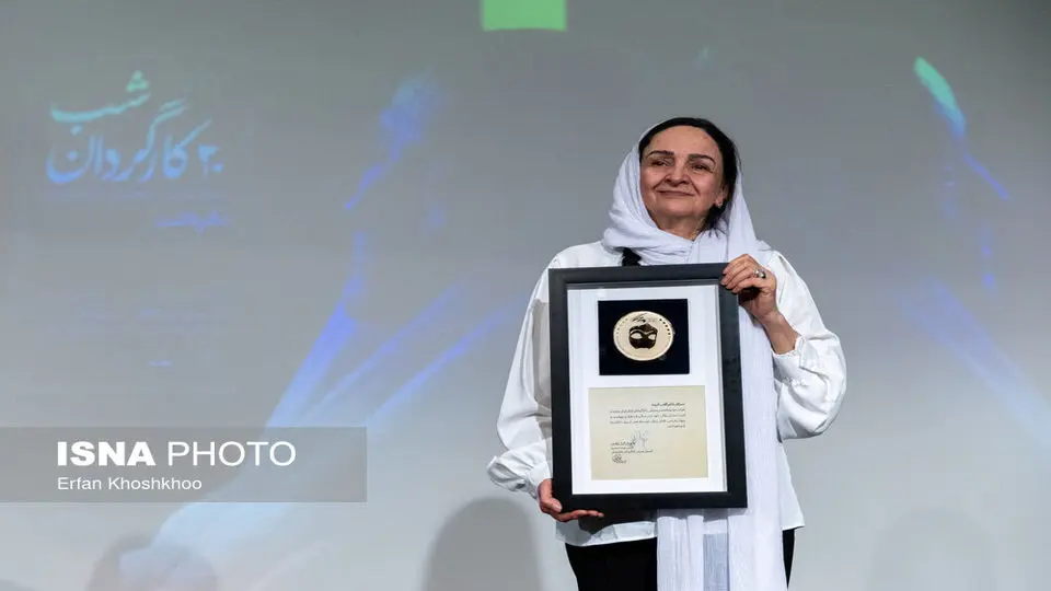 بزرگداشت گلاب آدینه در بیستمین شب کارگردانان تئاتر