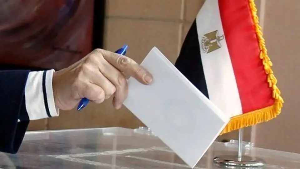 دء التصویت فی الانتخابات الرئاسیة فی مصر