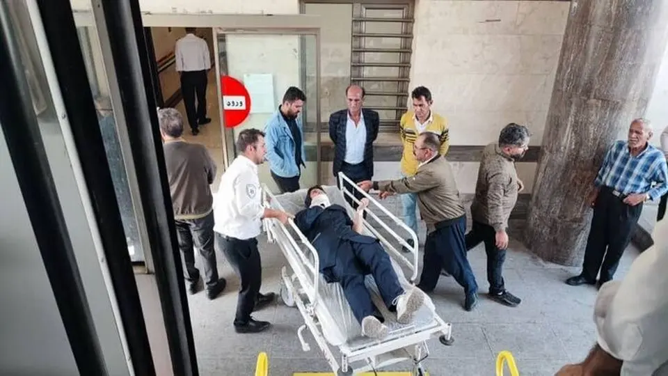 تصادف یک دستگاه اتوبوس حامل دانش آموزان در ارومیه/ ۱۰ نفر راهی بیمارستان شدند