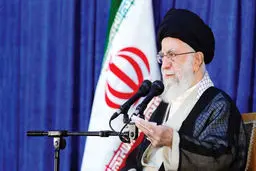 نگذارید از انقلاب هویت‌زدایی کنند
