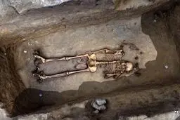 بازگشت نفرین ۱۹۰۰ ساله 