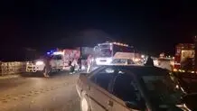 تصادف زنجیره‌ای در فیروزکوه ۹ مصدوم داشت 
