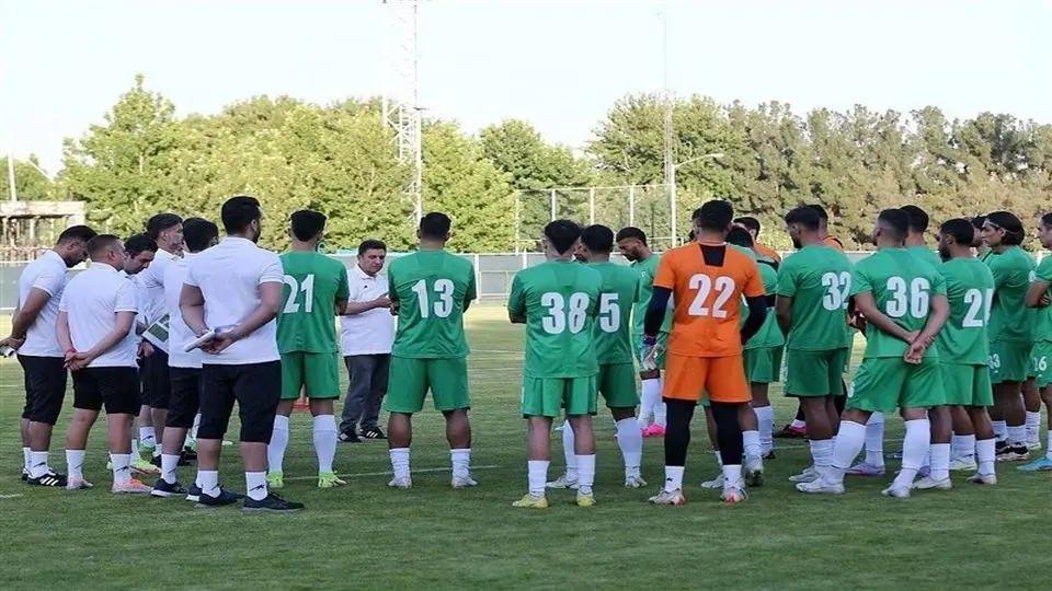دعوت از ۲۵ بازیکن برای اردوی تیم ملی فوتبال ایران / شجاع خلیل‌زاده و احمد نورالهی حذف شدند