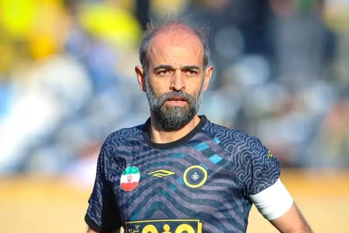 محرم نویدکیا در سپاهان ماندنی شد