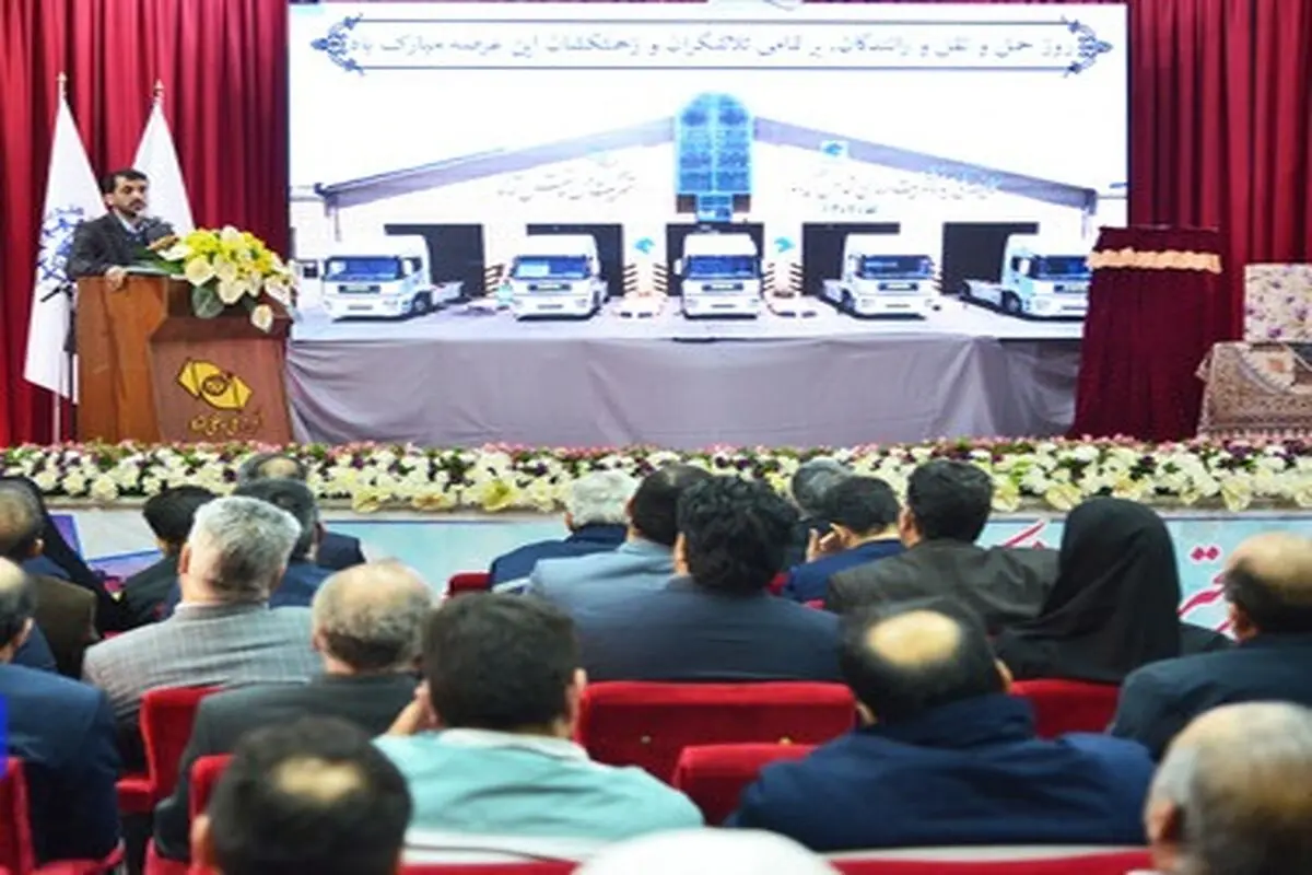 فولاد مبارکه به دنبال حمل و نقل پاک، ایمن، سریع و ارزان است