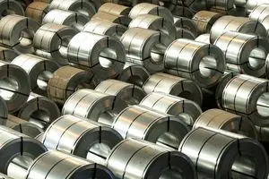 افزایش قیمت فولاد باعث گرانی خودرو شد؟