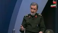 محسن رضایی  با لباس  سپاه در شبکه خبر 
