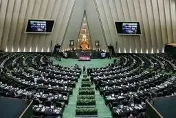 ۱۴۲ ایراد شورای نگهبان به لایحه حجاب و عفاف چیست؟

