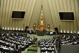 پیرهادی، سلیمی و موسوی ناظران هیات رییسه مجلس شدند