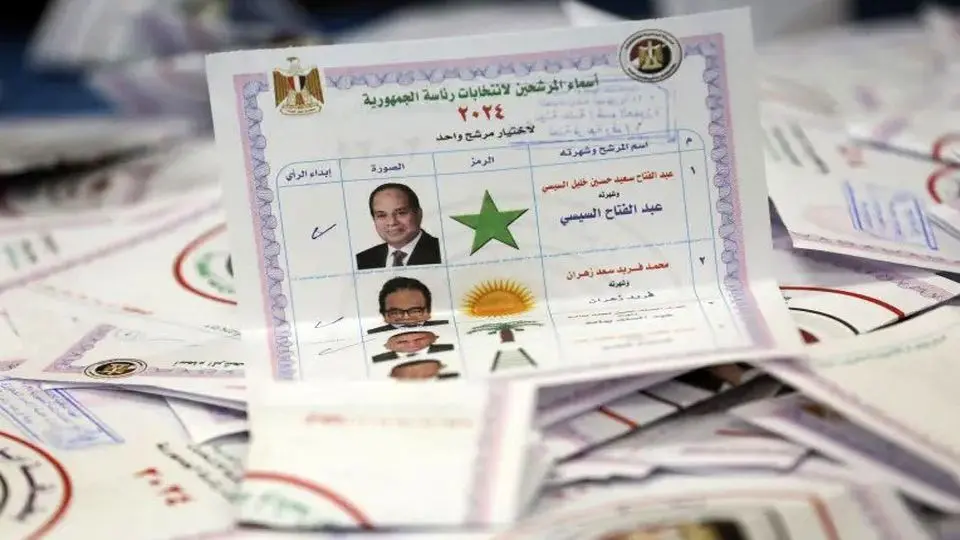 بدء فرز الأصوات فی انتخابات الرئاسة بمصر التی استمرت ثلاثة ایام