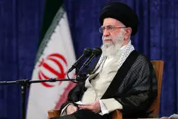  مهم‌ترین مشکل امروز کشور مشکل اقتصادی است / مردم اصفهان شایسته‌ این هستند که ما برای خدمت شب و روز نشناسیم